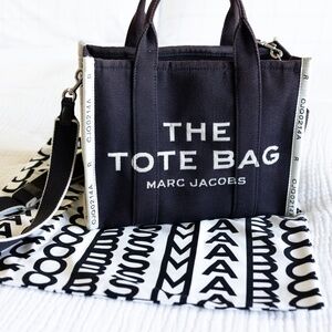 The Jacquard Medium Tote Bag